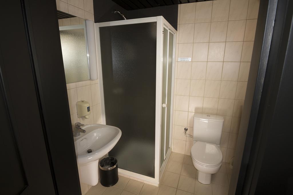 Hotel Le Chantecler Brussel Buitenkant foto